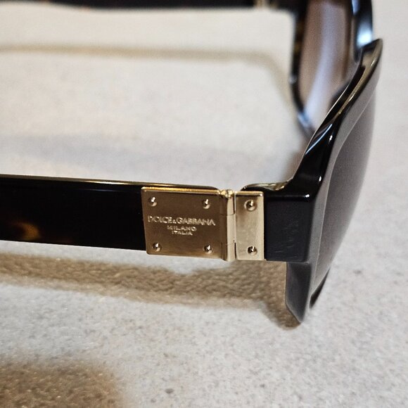 Authentic Dolce & Gabanna Sunglasses. - Picture 1 of 3